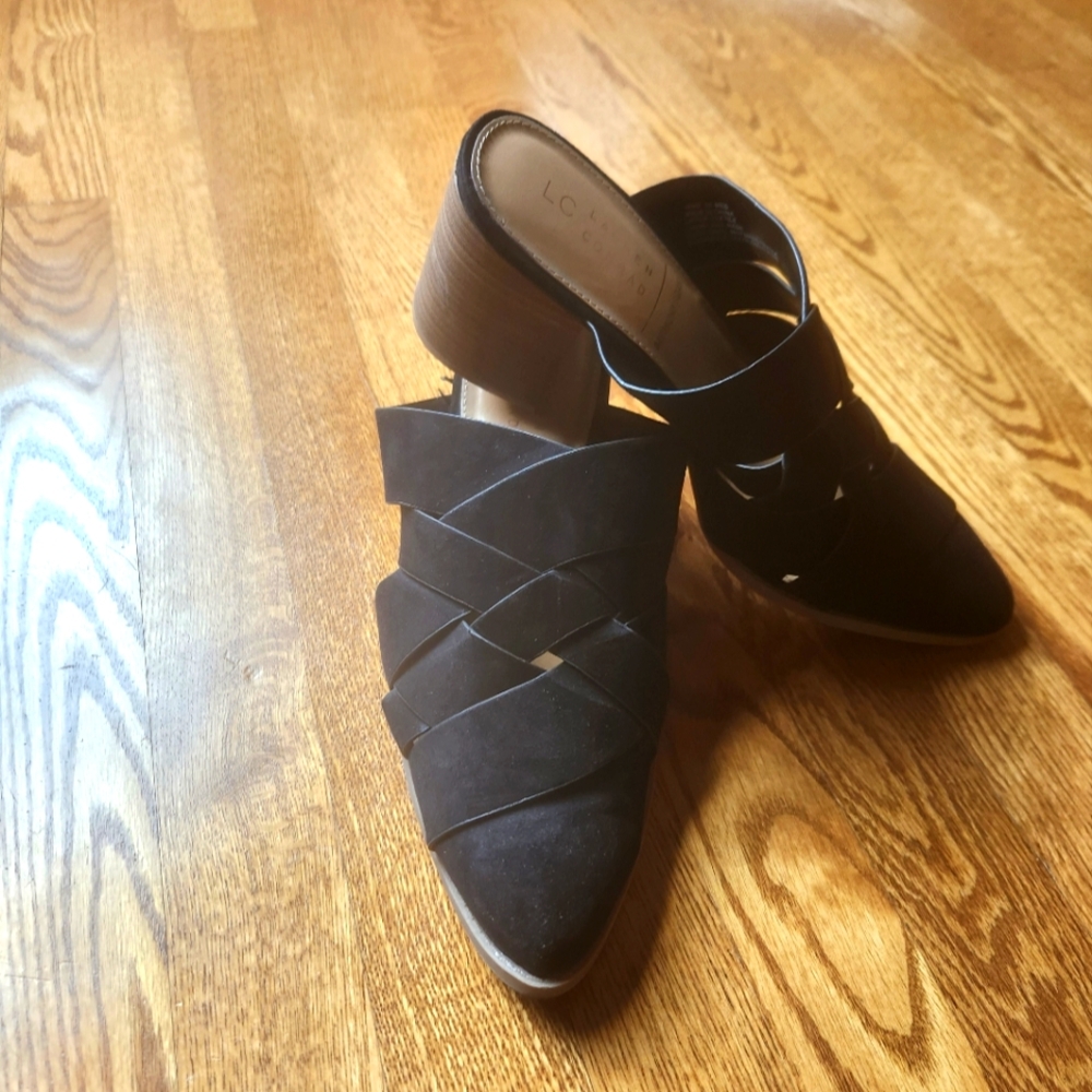 Women's Black Woven Mules